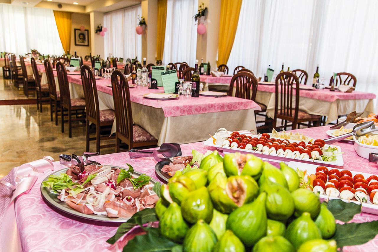 Hotel Simplon Bellaria-Igea Marina Luaran gambar